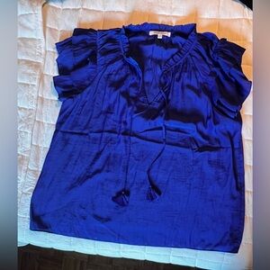 Beautiful cap sleeve shirt